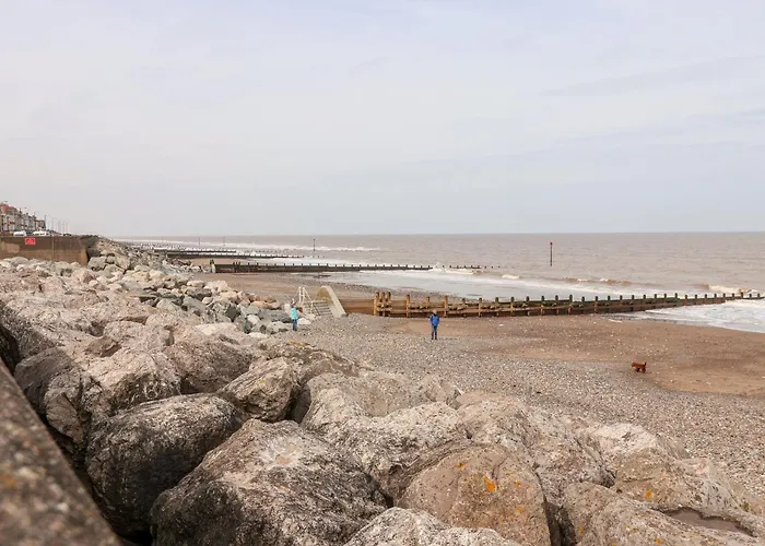 14 The Promenade
