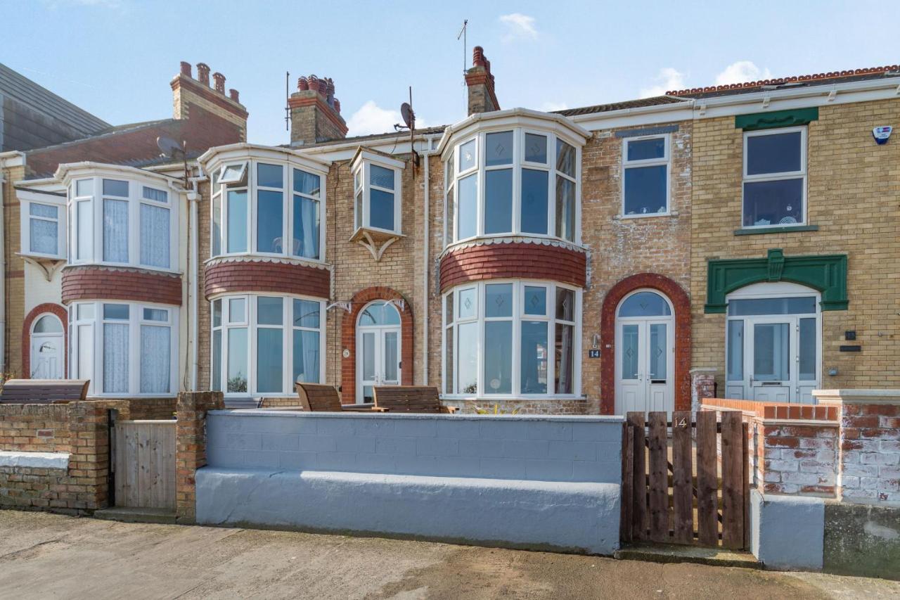 Holiday home 14 The Promenade Withernsea